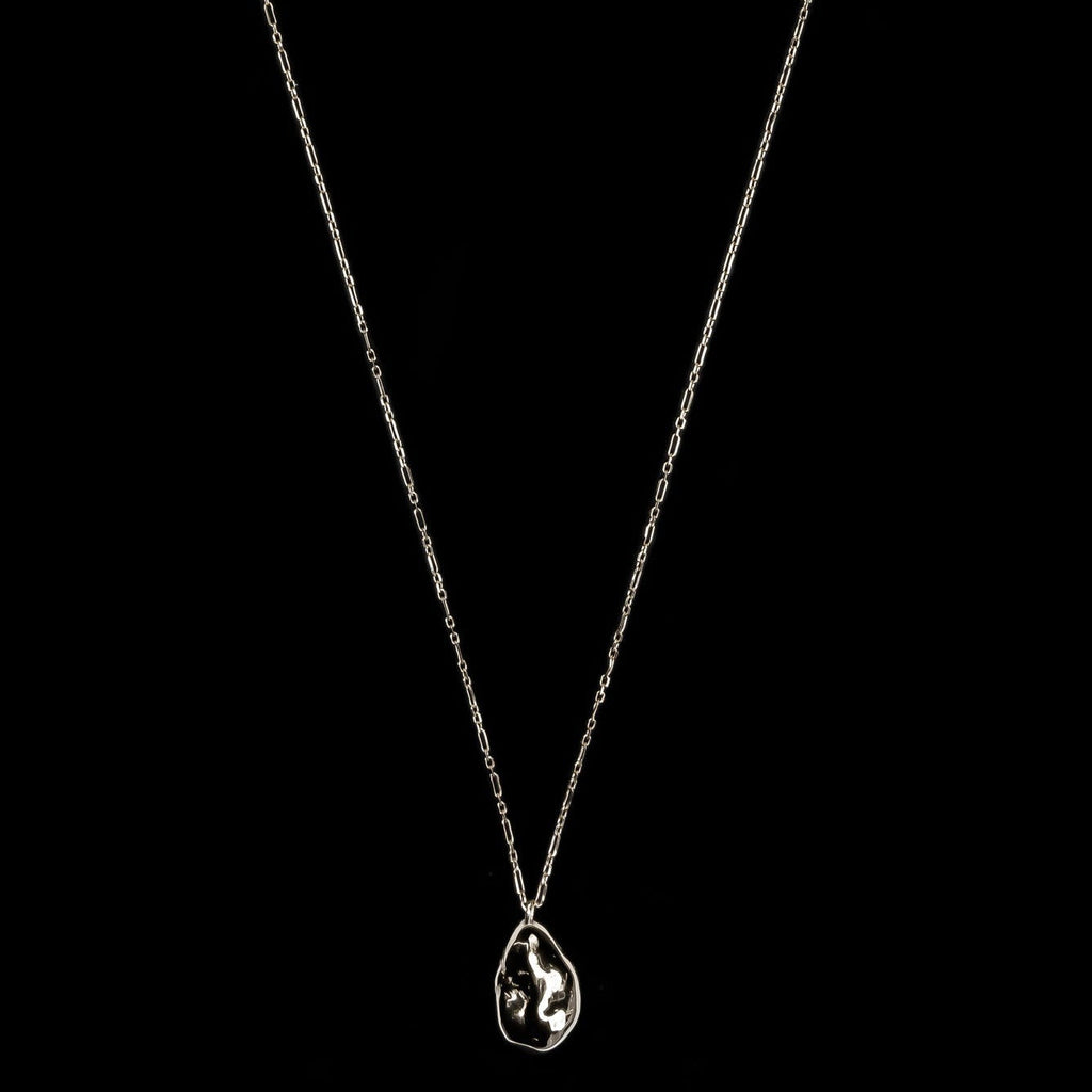 Peradam Pendant Silver