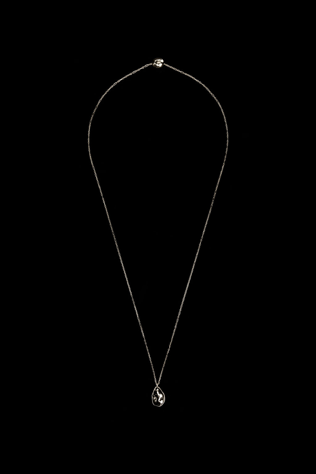 Peradam Pendant Silver