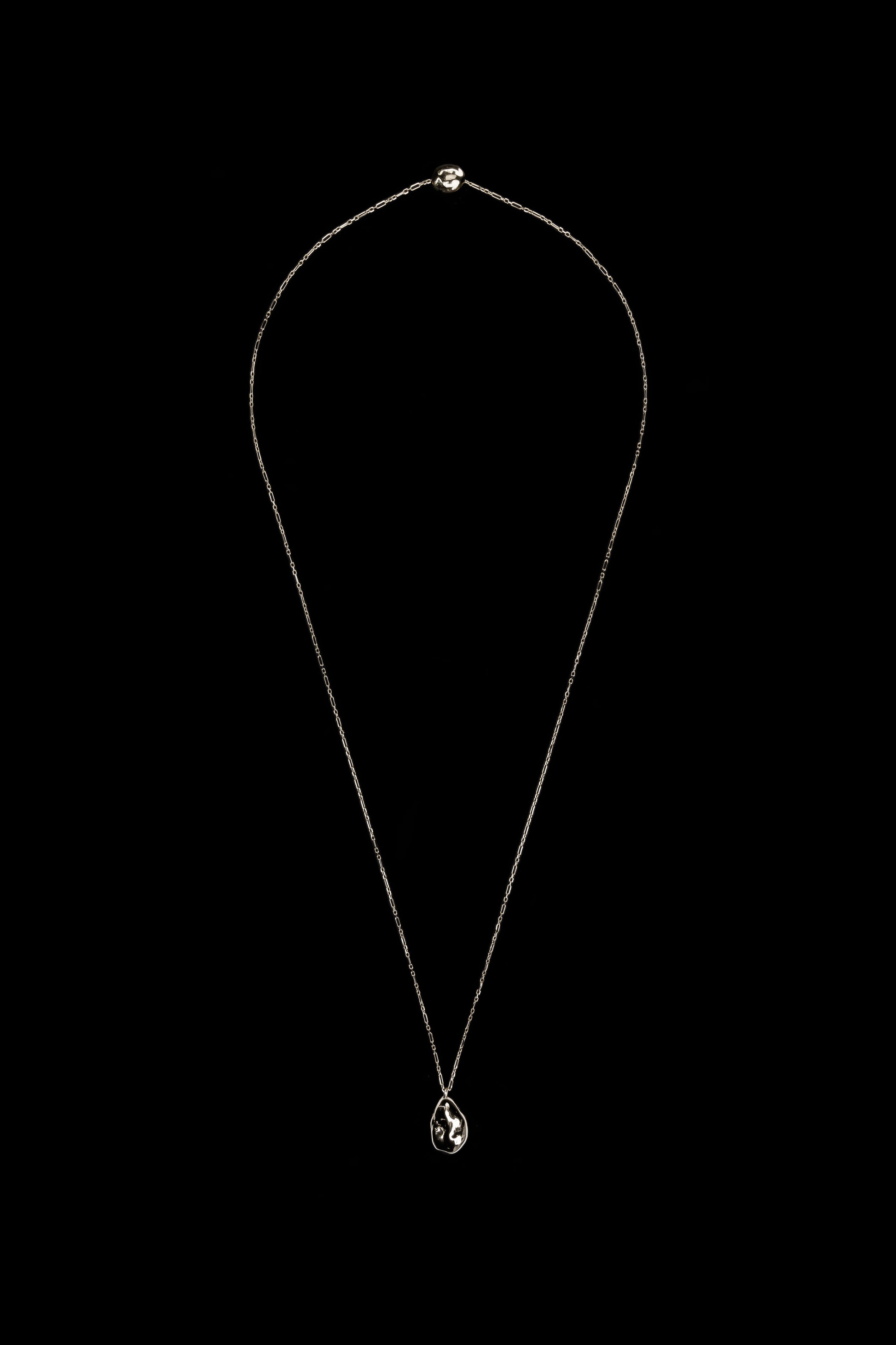 Peradam Pendant Silver