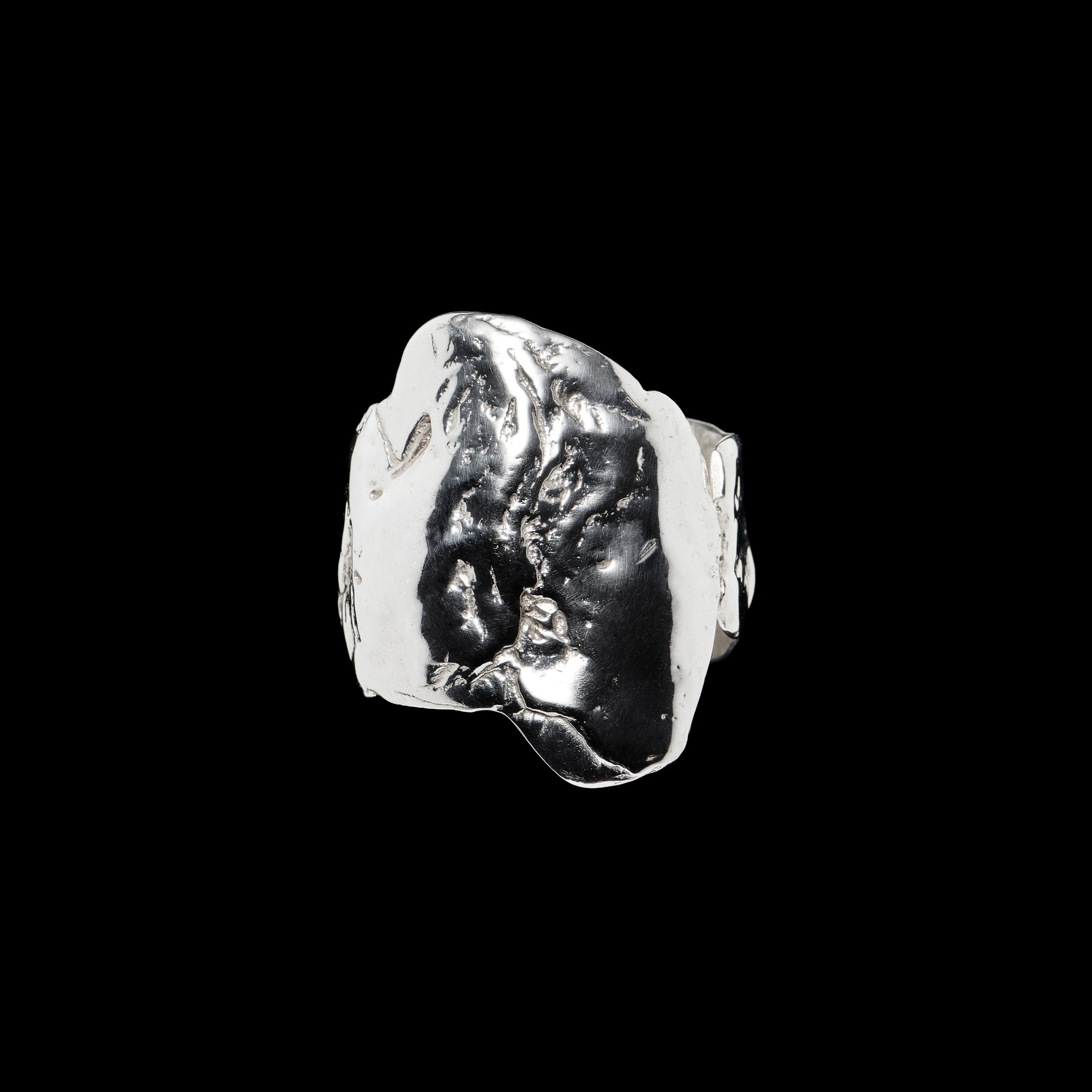Vessel Ring Silver